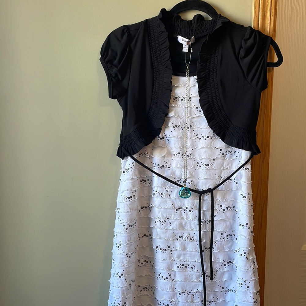 Black and white girls dress with necklace,size 10